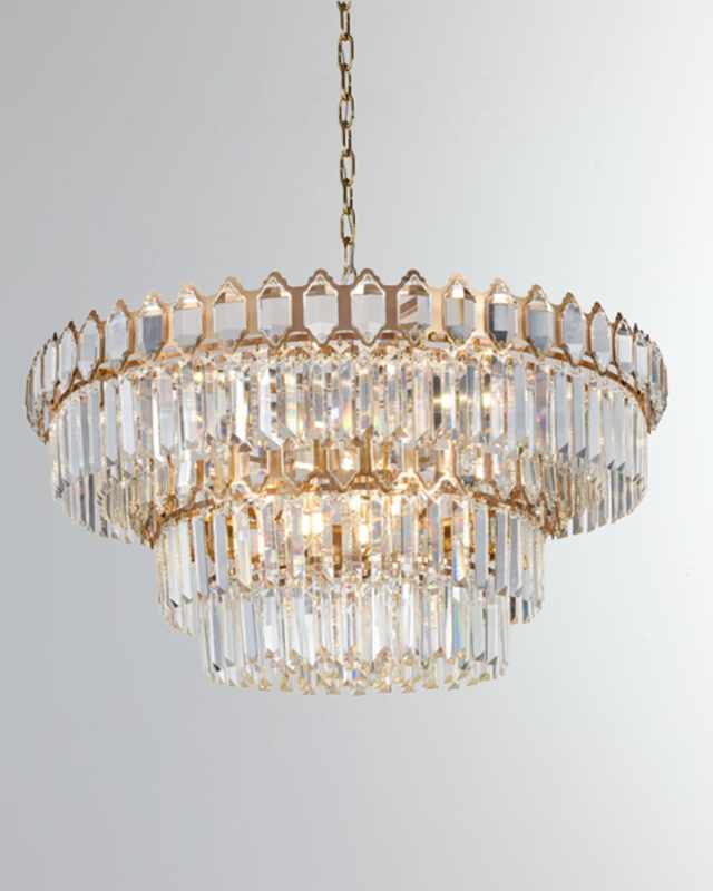 Declan Chandelier